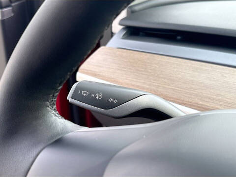 2024 Tesla Model Y Performance