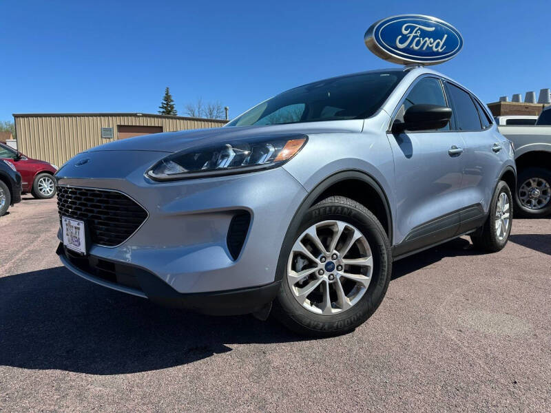 Used 2022 Ford Escape SE with VIN 1FMCU9G64NUA37984 for sale in Windom, Minnesota