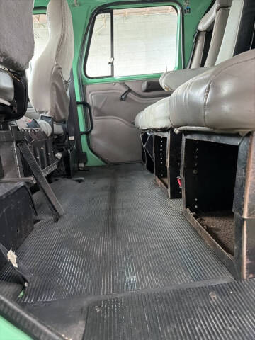 2002 International 4900