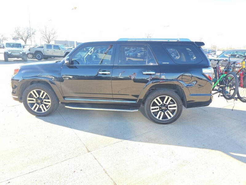 2019 Toyota 4Runner SR5