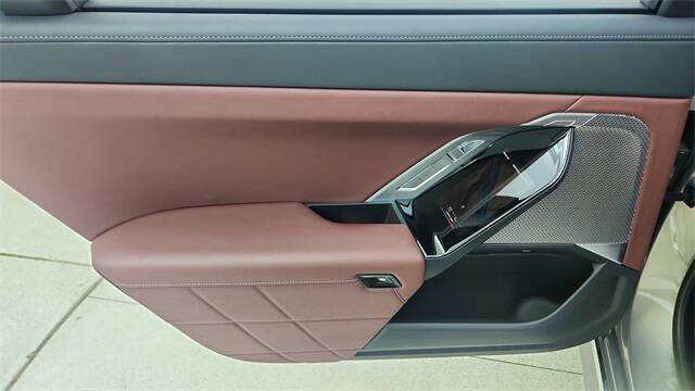 2025 BMW i7 eDrive50