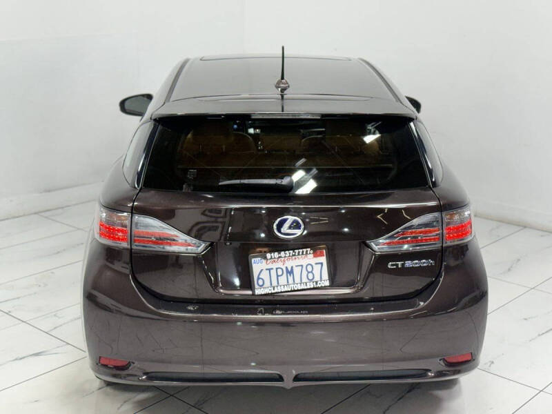 2011 Lexus CT 200h Premium