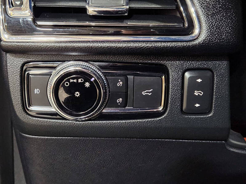 2018 Lincoln Navigator Select