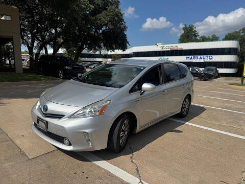 2013 Toyota Prius v Three