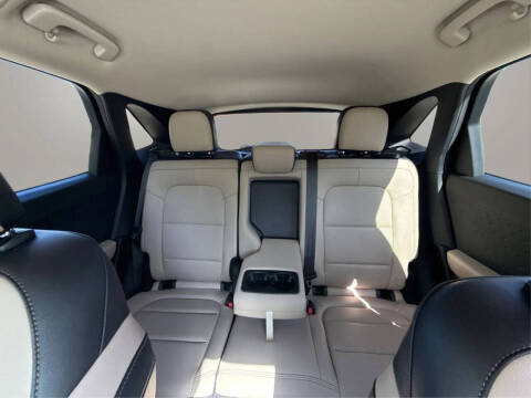 2020 Ford Escape SEL