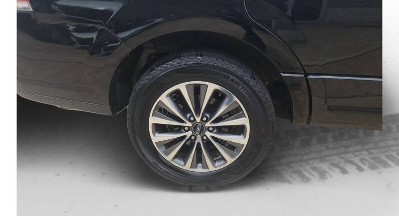 2016 Lincoln Navigator Select