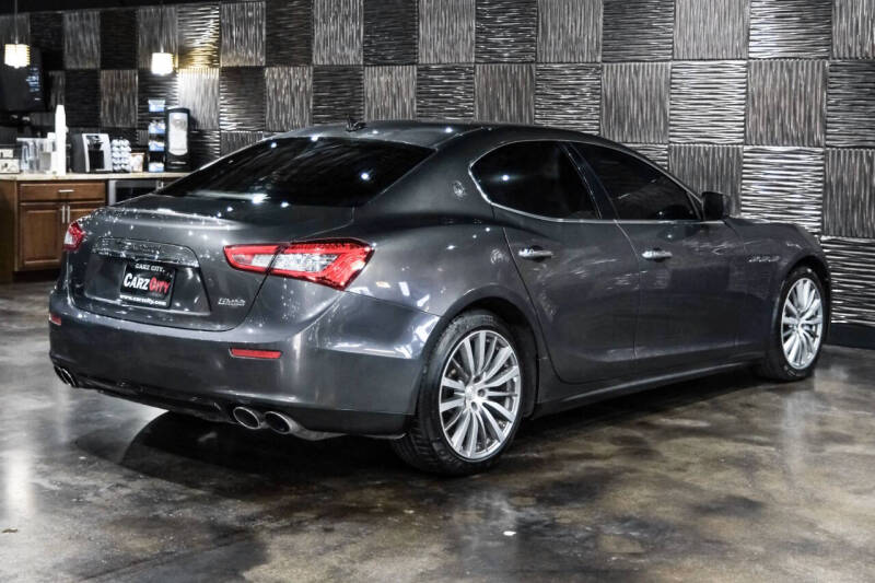 2016 Maserati Ghibli