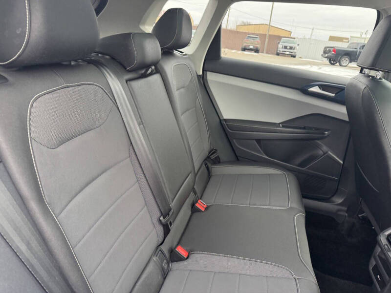 2024 Volkswagen Taos SE 4Motion