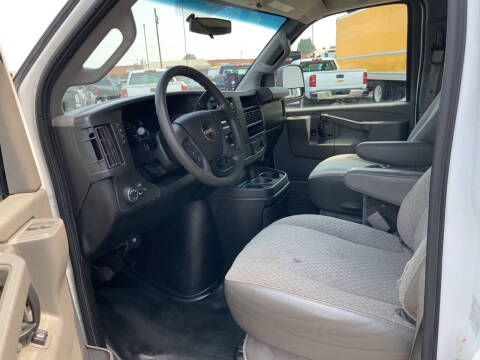 2017 GMC Savana 3500