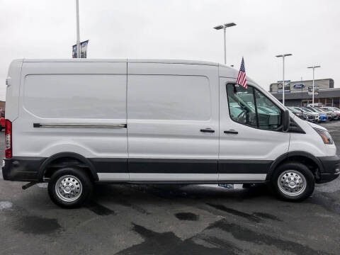 2024 Ford Transit 350 HD