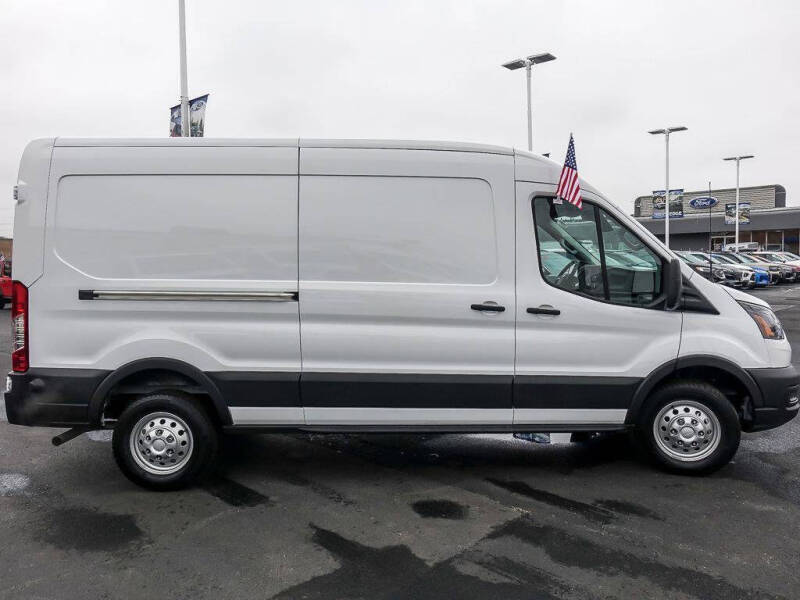 2024 Ford Transit 350 HD