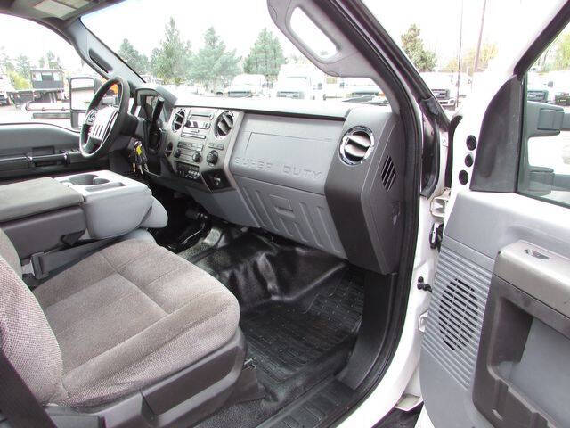 2012 Ford F-550 Super Duty