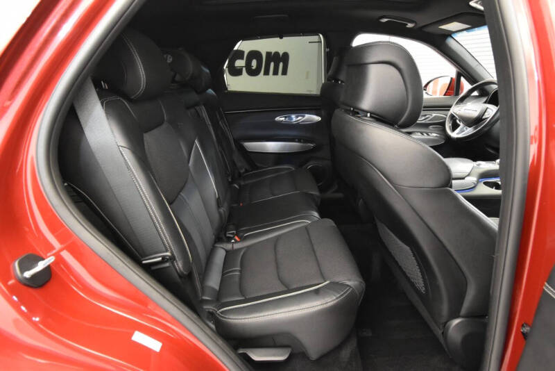 2023 Genesis GV70 2.5T Standard