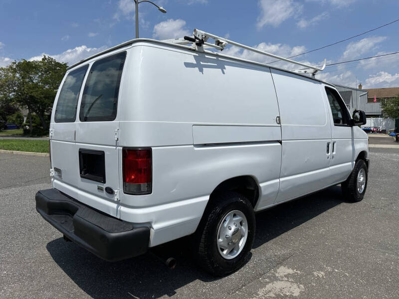 2014 Ford E-Series E-250