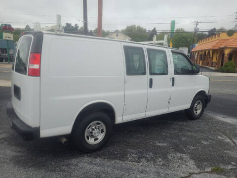 2017 Chevrolet Express 2500