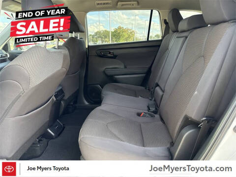 2024 Toyota Highlander LE