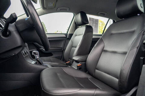 2016 Volkswagen e-Golf SEL Premium