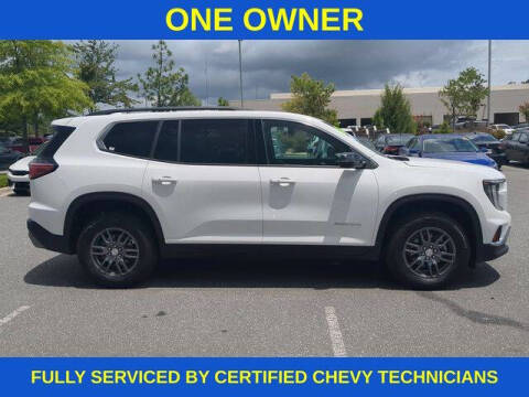 2025 GMC Acadia Elevation