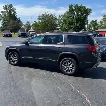 2017 GMC Acadia SLE-2