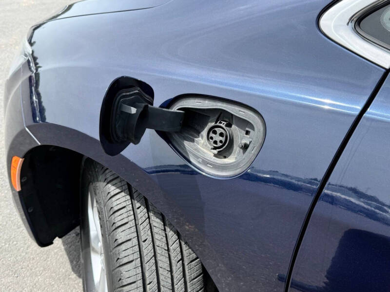 2018 Chrysler Pacifica Hybrid Touring Plus