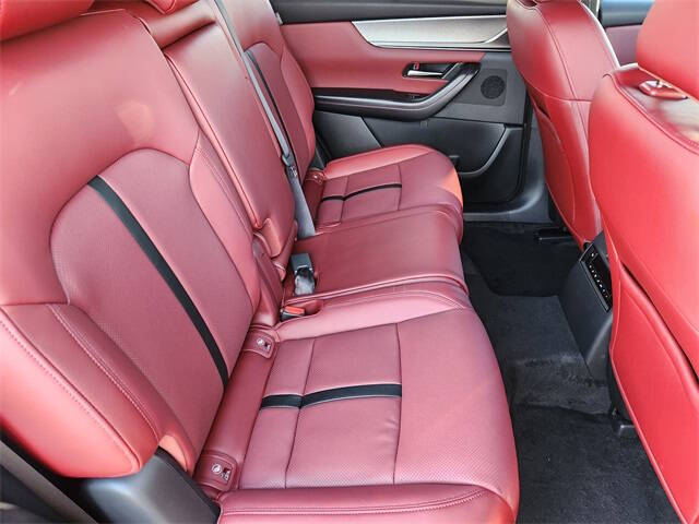 2025 Mazda CX-70 Plug-in Hybrid Premium Plus