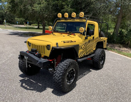 2001 Jeep Wrangler for sale at P J'S AUTO WORLD-CLASSICS in Clearwater FL