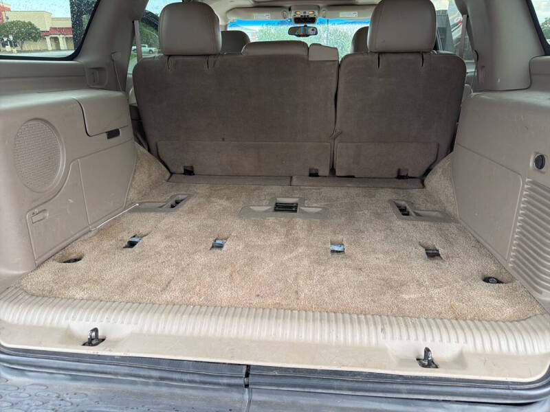 2003 GMC Yukon Denali