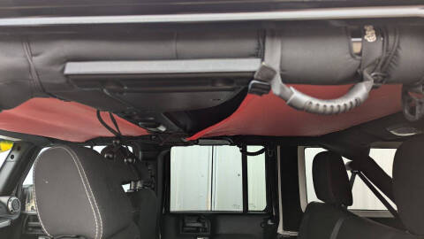 2016 Jeep Wrangler Unlimited Sahara 75th Anniversary