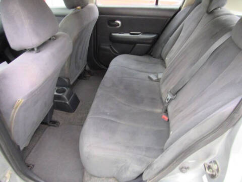 2007 Nissan Versa 1.8 S