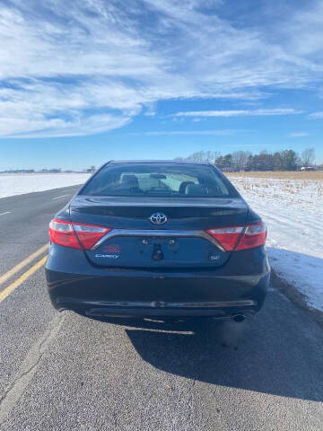 2016 Toyota Camry SE