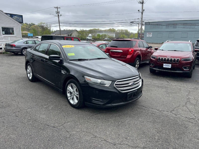 2014 Ford Taurus SEL