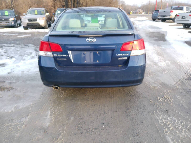 2011 Subaru Legacy 2.5i Premium