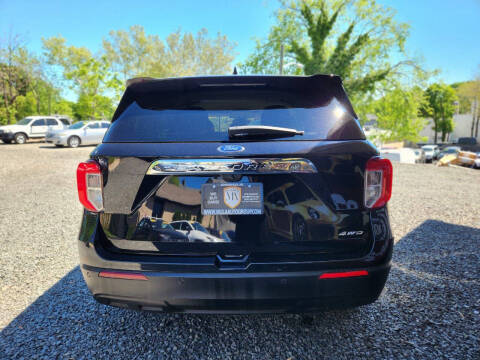2021 Ford Explorer