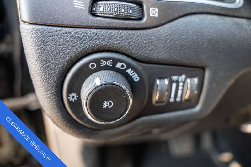 2020 Jeep Cherokee Trailhawk