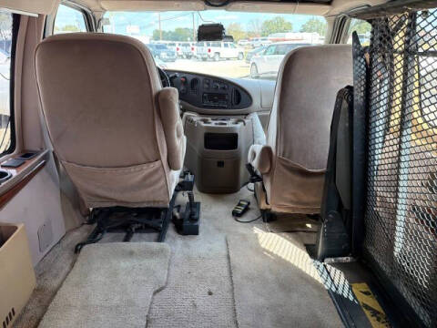 2000 Ford E-Series E-150