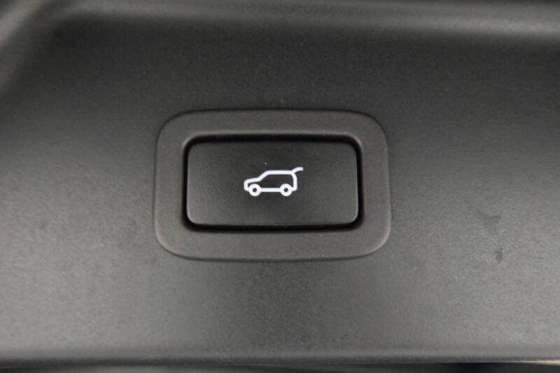 2021 Land Rover Range Rover P525 HSE Westminster Edition