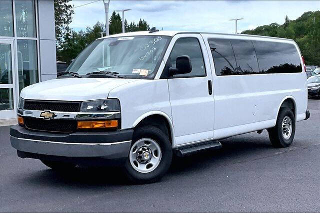2025 Chevrolet Express LT 3500