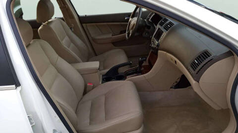 2006 Honda Accord Hybrid w/Navi