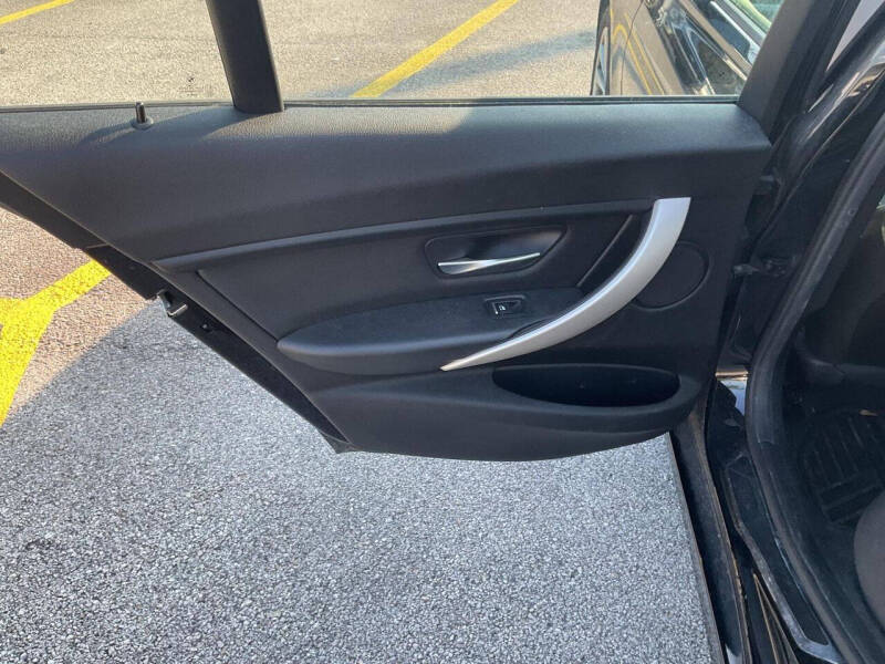 2016 BMW 3 Series 320i xDrive