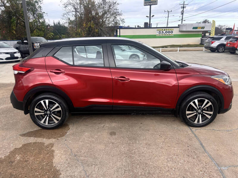 2018 Nissan Kicks SV