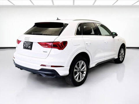 2023 Audi Q3 quattro S line Premium 45 TFSI