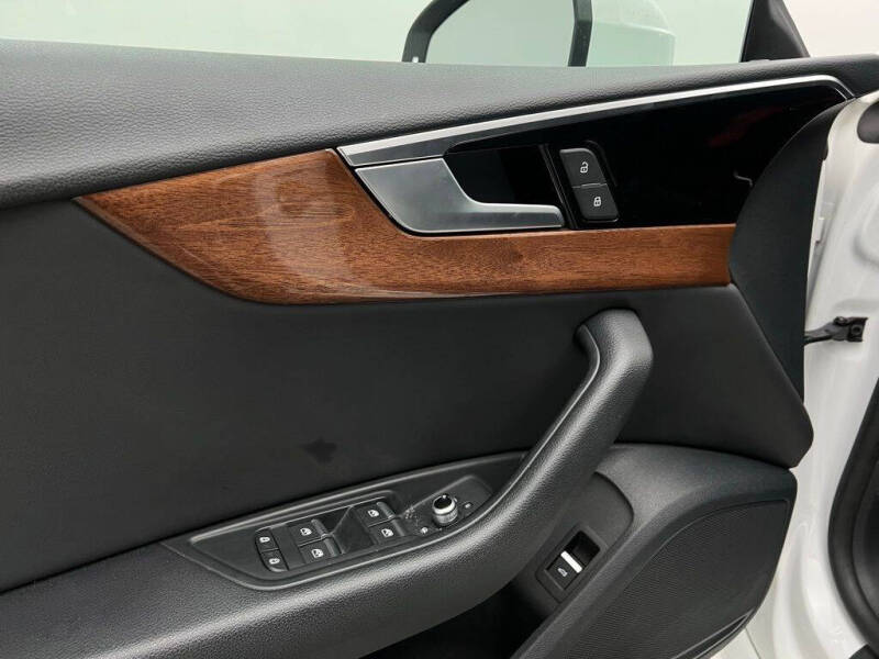 2022 Audi A5 Sportback quattro Premium 40 TFSI