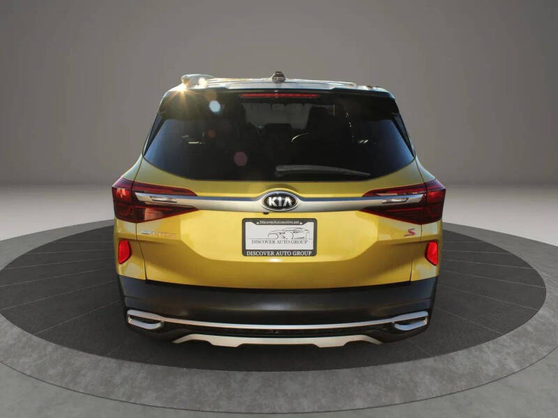 2021 Kia Seltos S