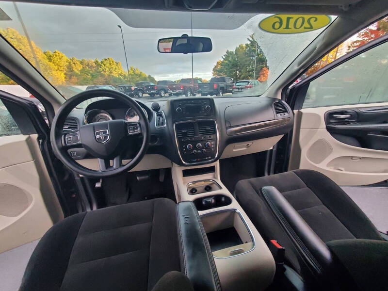 2016 Dodge Grand Caravan SXT