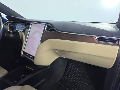 2016 Tesla Model X 75D