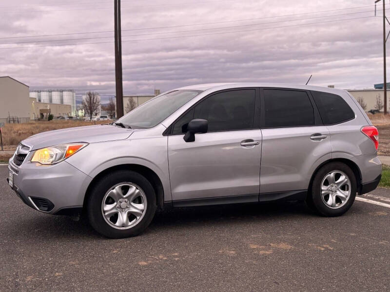 2014 Subaru Forester 2.5i