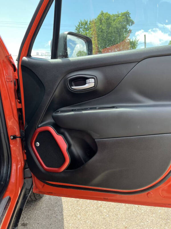 2016 Jeep Renegade Trailhawk