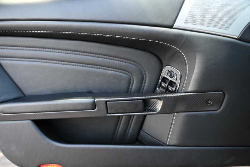 2009 Aston Martin DBS