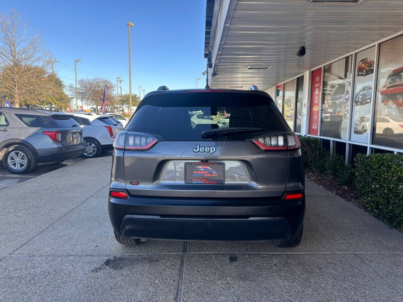 2020 Jeep Cherokee Altitude
