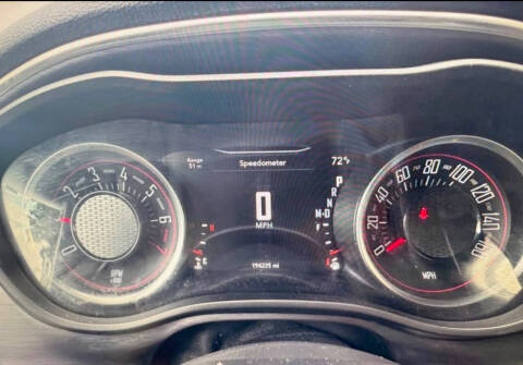 2017 Dodge Challenger SXT Plus